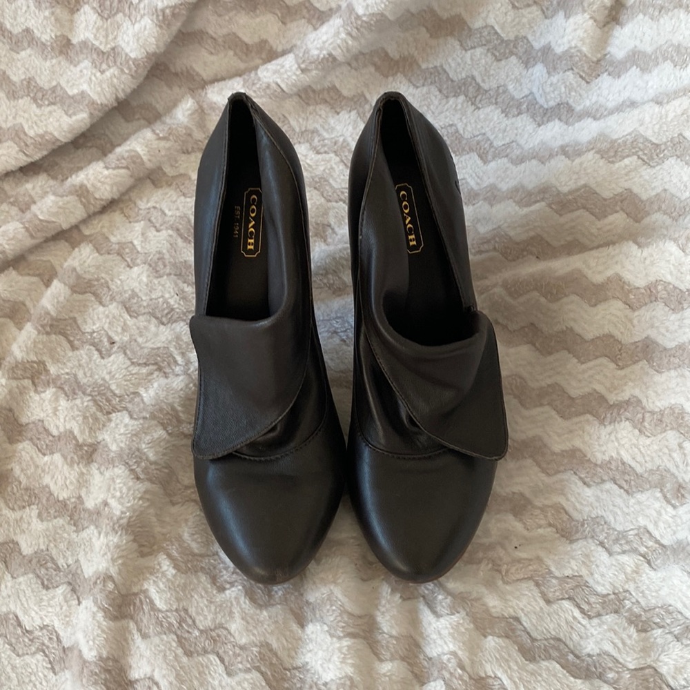 Coach Chestnut Alexandria Soft Booties Size 7.5